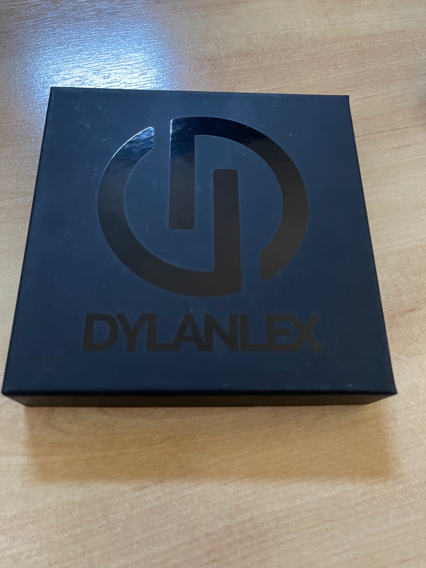 Dylanlex Crystal Necklace