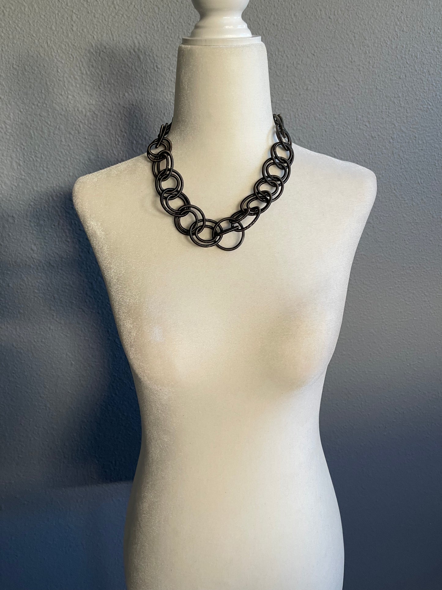 Vintage Circular Link Necklace